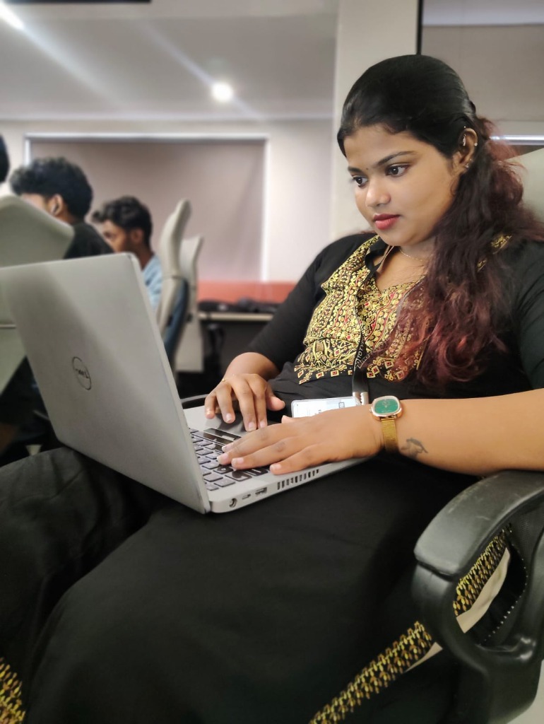 Adhithya Anandhu profile picture